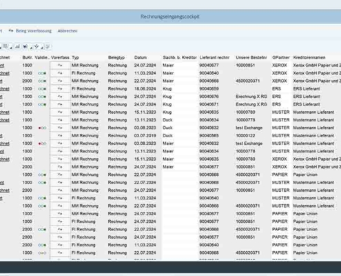 Screenshot des SAP Rechnungseingangscockpits mit Tabellenansicht von Rechnungen, inkl. Status, Lieferanten, Beträgen und Belegarten.